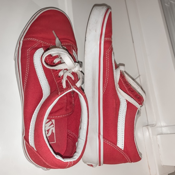 Vans Shoes - red vans sneakers ALMOST NEW